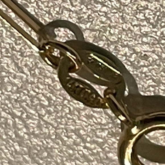 14k Gold Paperclip bracelet - Picture 3 of 3